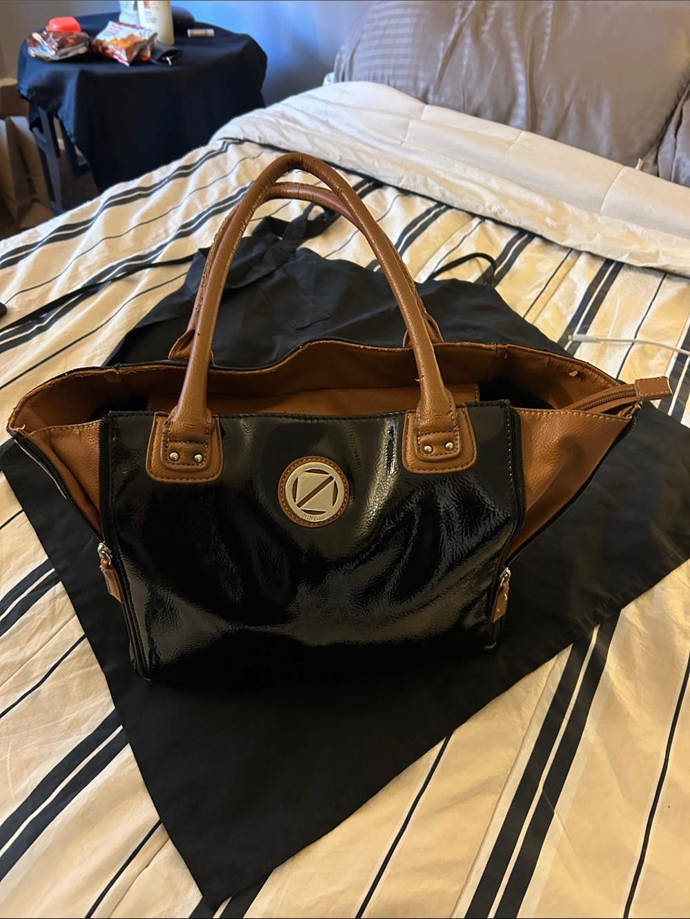 Nine W. large tote purse